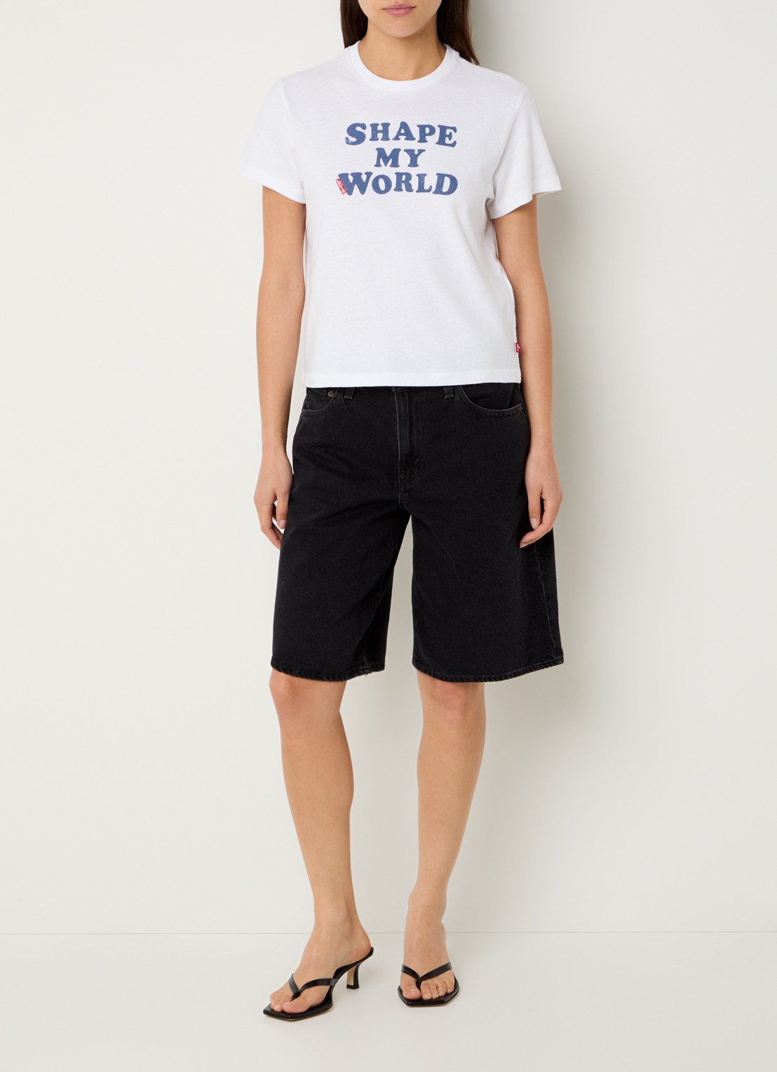 Levi's T-shirt met print - voorkant 2 wit