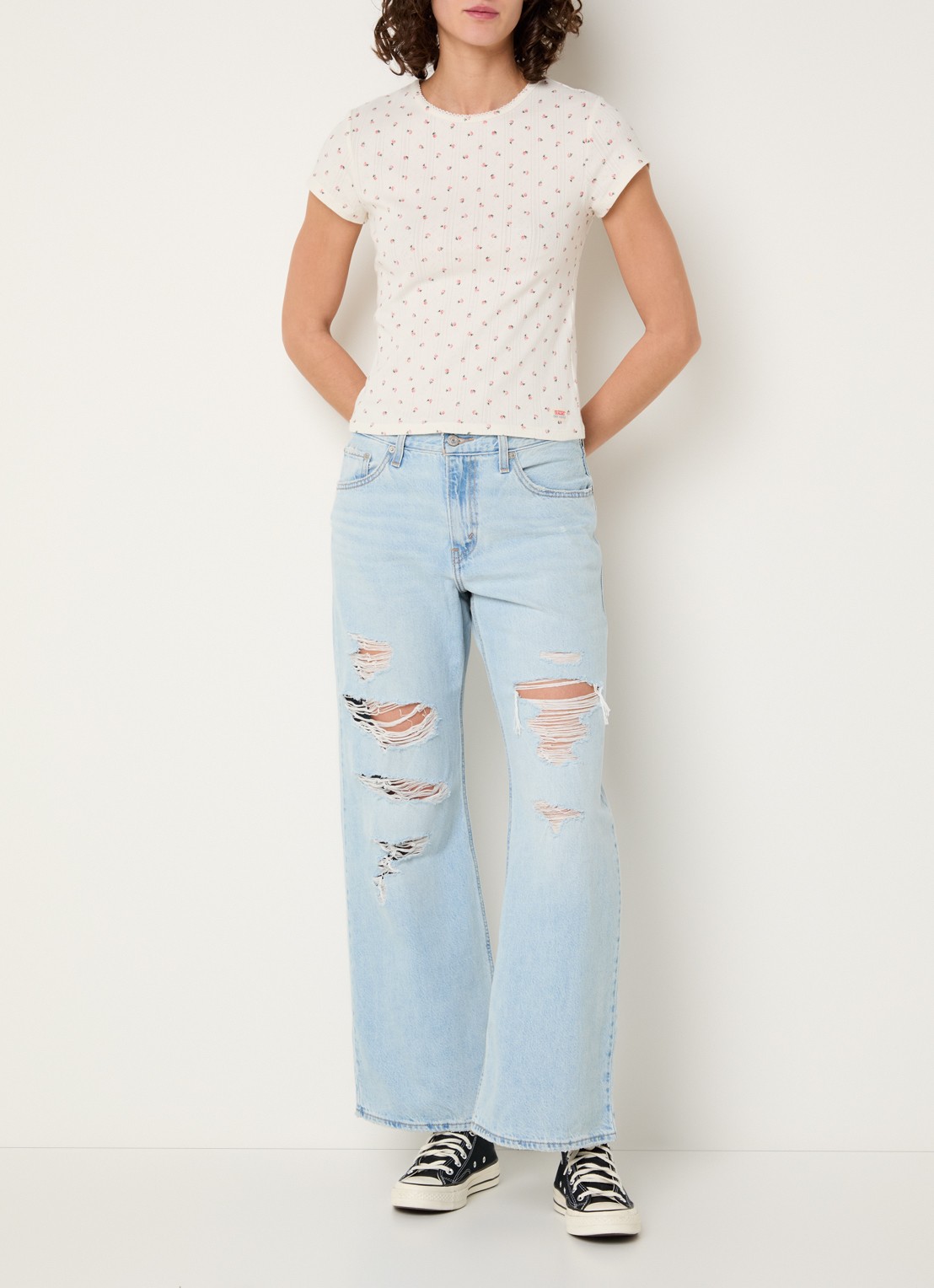 Levi's T-shirt met print - voorkant 2 wit