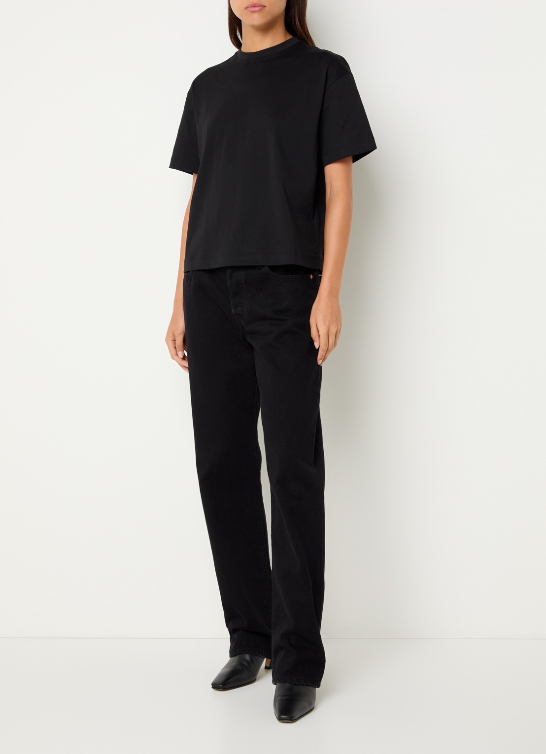 Levi's T-shirt met ronde hals - voorkant 4 zwart