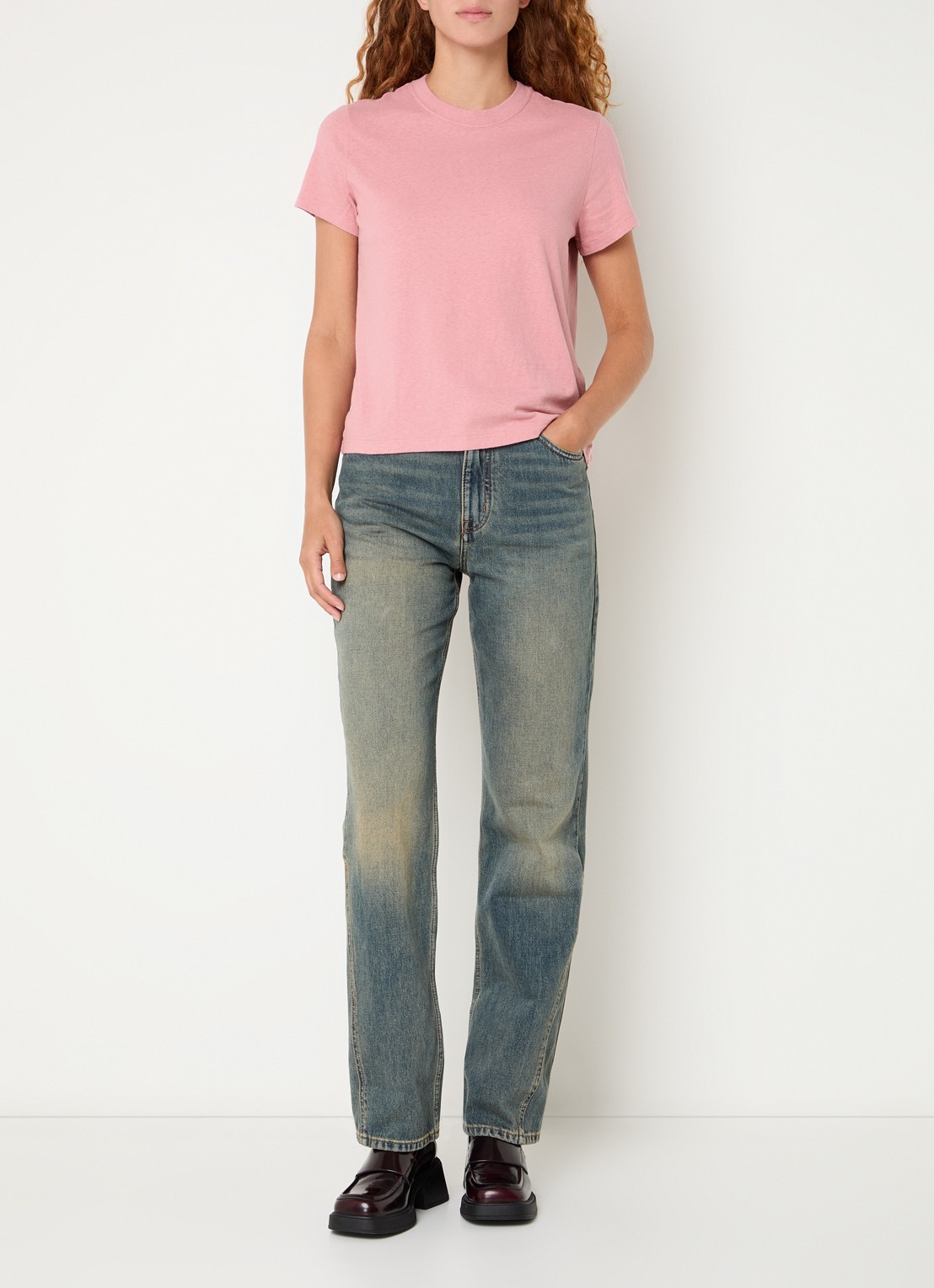 Levi's T-shirt met ronde hals - voorkant 3 roze