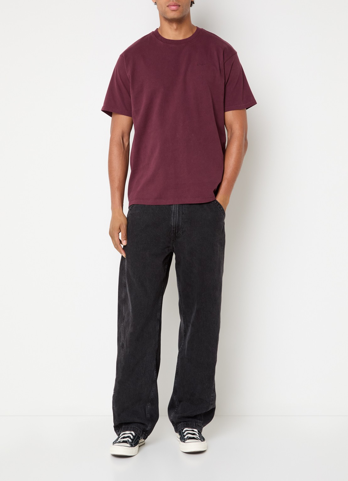 Levi's T-shirt met ronde hals - voorkant 4 bordeauxrood