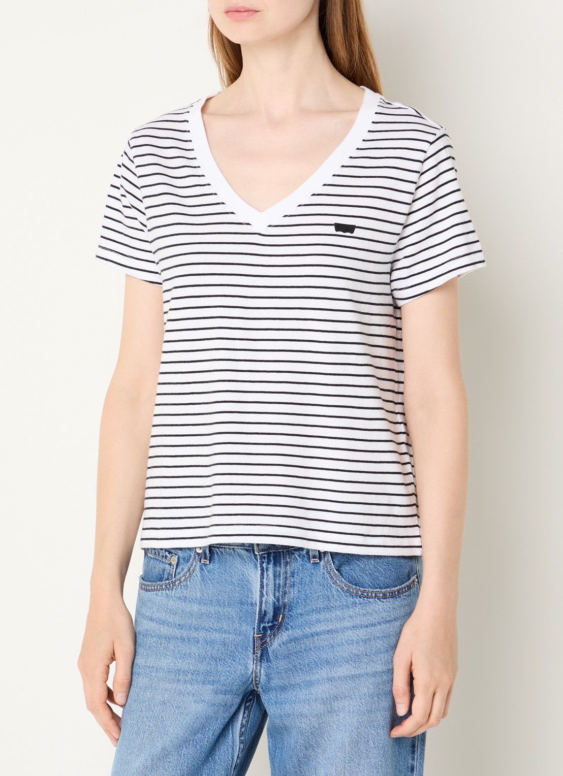 Levi's T-shirt met streepprint en logopatch - detail 4 wit