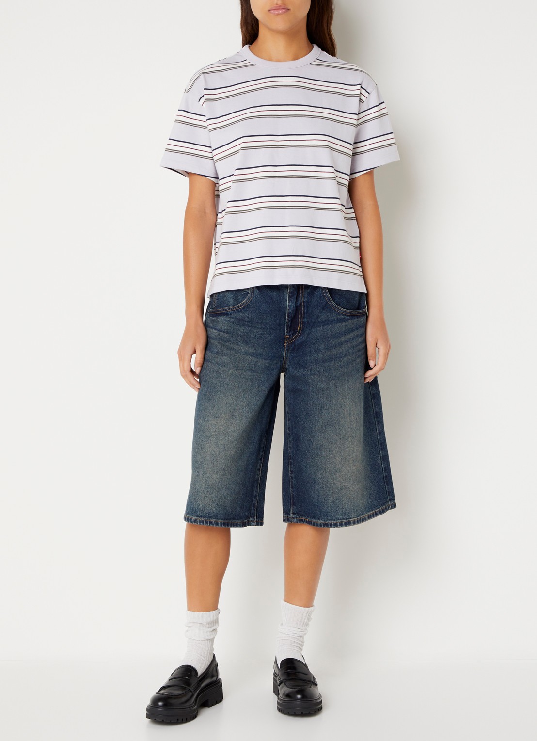 Levi's T-shirt met streepprint - voorkant 4 lichtpaars
