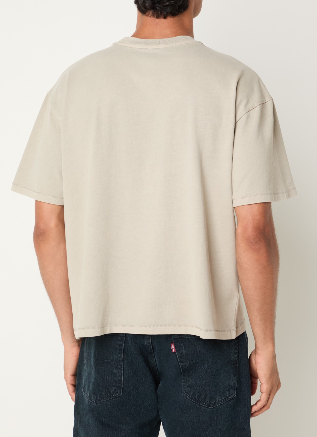 Levi's T-shirt met verwassen afwerking - achterkant 4 beige