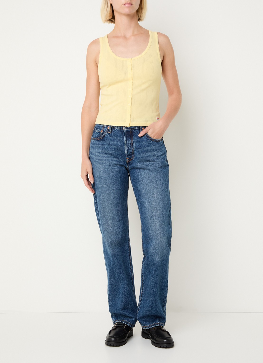 Levi's Tanktop met ronde hals - voorkant 2 geel