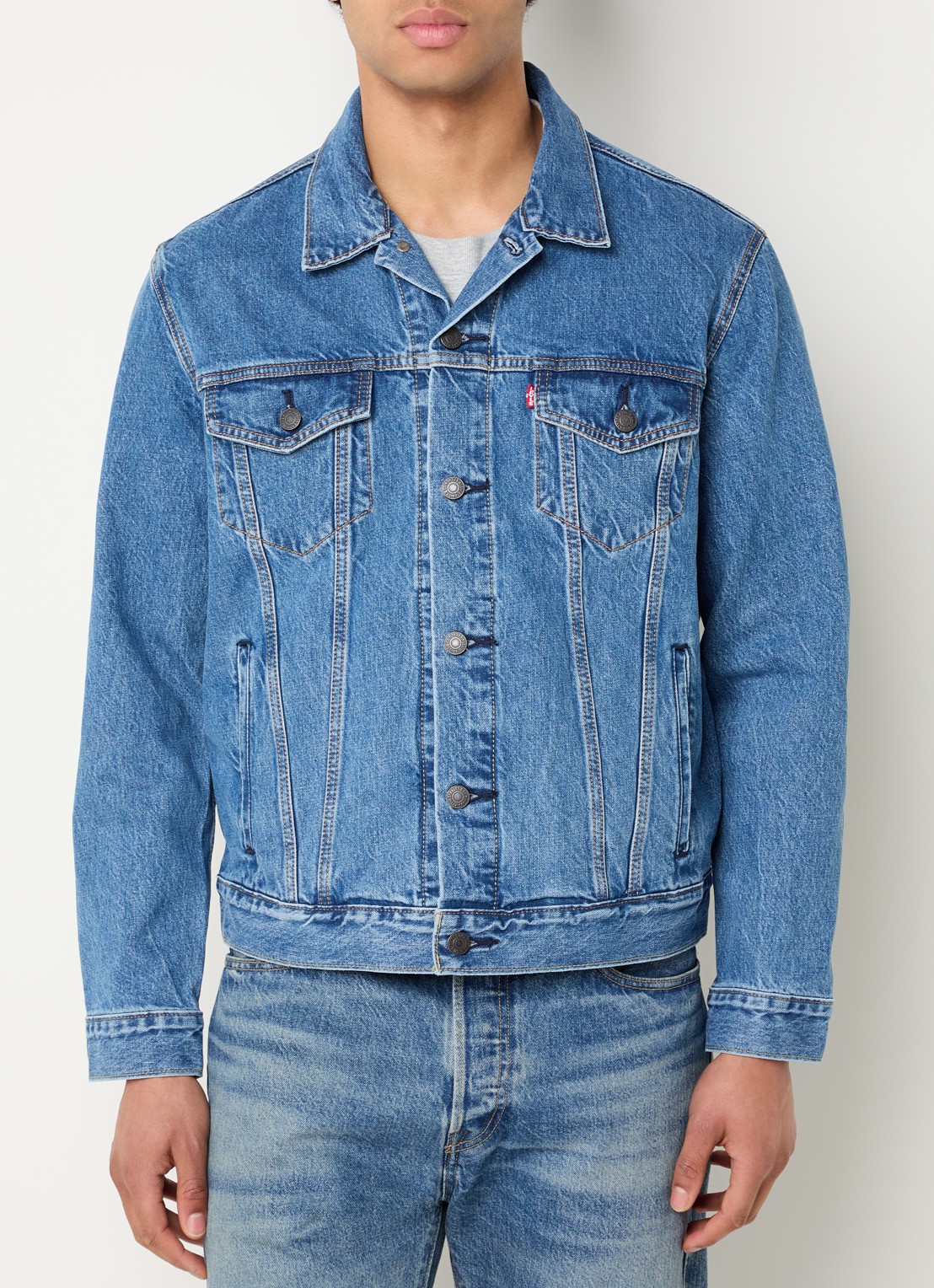 Levi's The Trucker spijkerjas met borstzakken - detail indigo