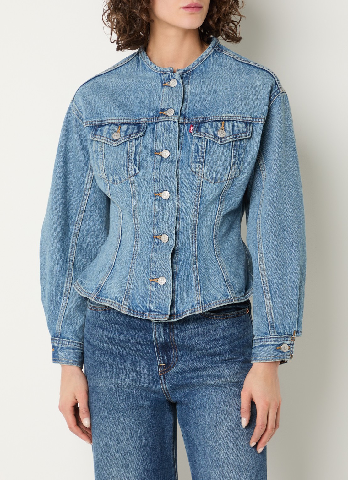 Levi's Trucker spijkerjas met borstzakken - detail blauw