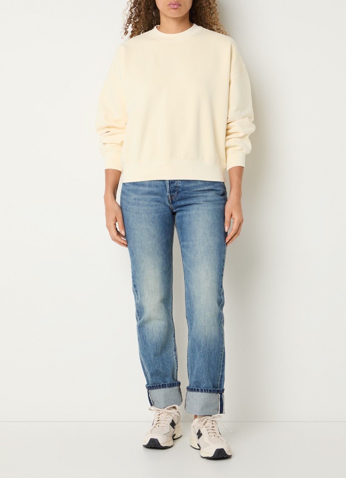 Levi's Vintage boxy sweater met ronde hals - voorkant 2 lichtgeel