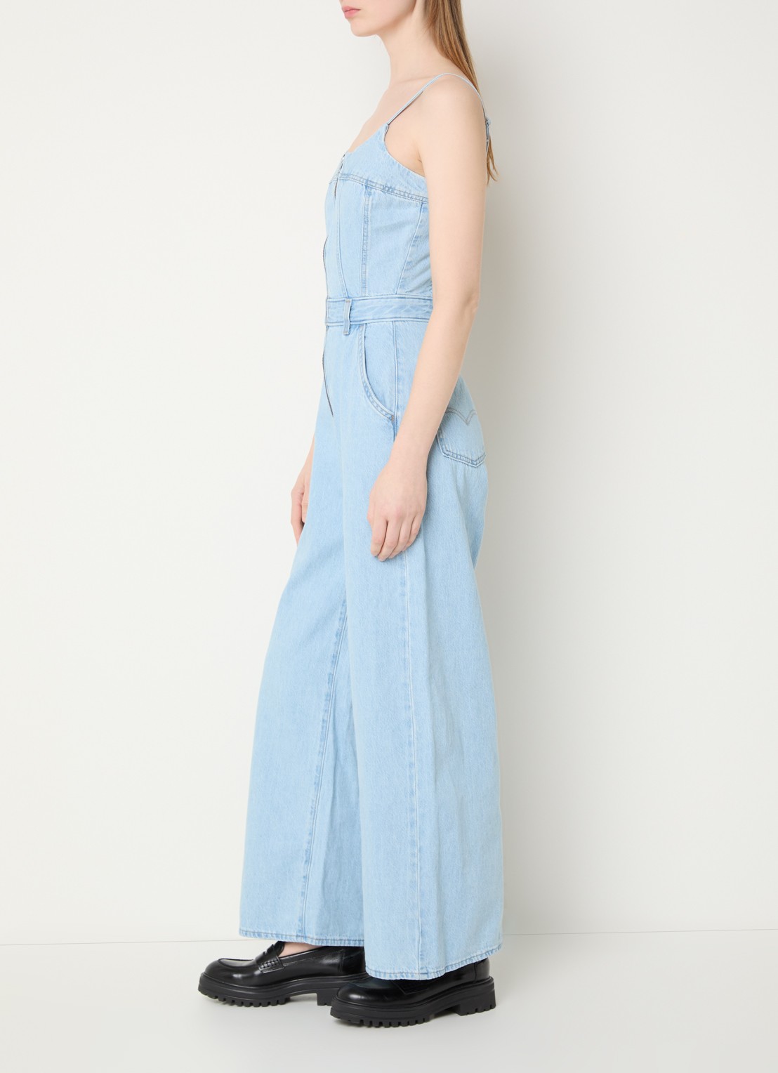 Levi's Wide fit jumpsuit van denim met steekzakken - voorkant 4 lichtblauw