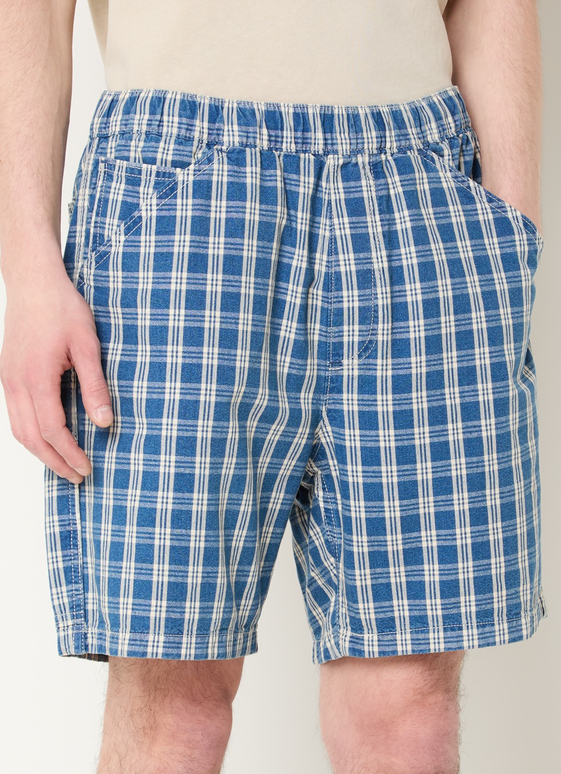 Levi's Wide fit korte broek met ruitdessin - detail 4 indigo