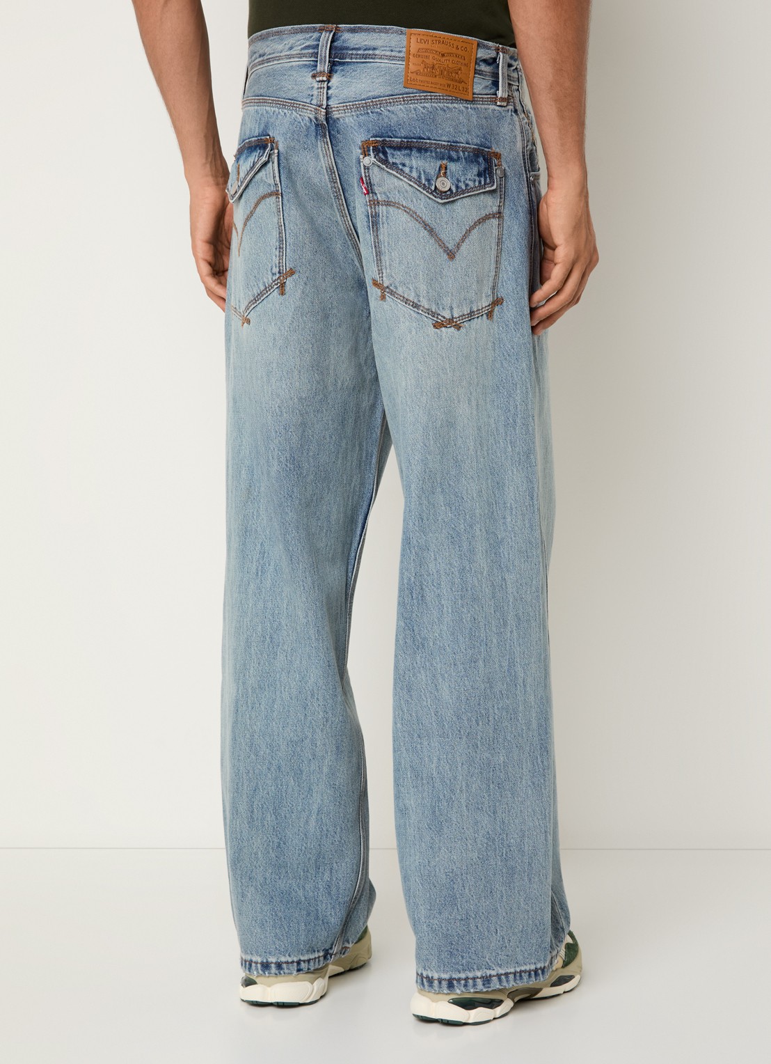 Levi's Wide leg jeans met lichte wassing - achterkant 5 indigo