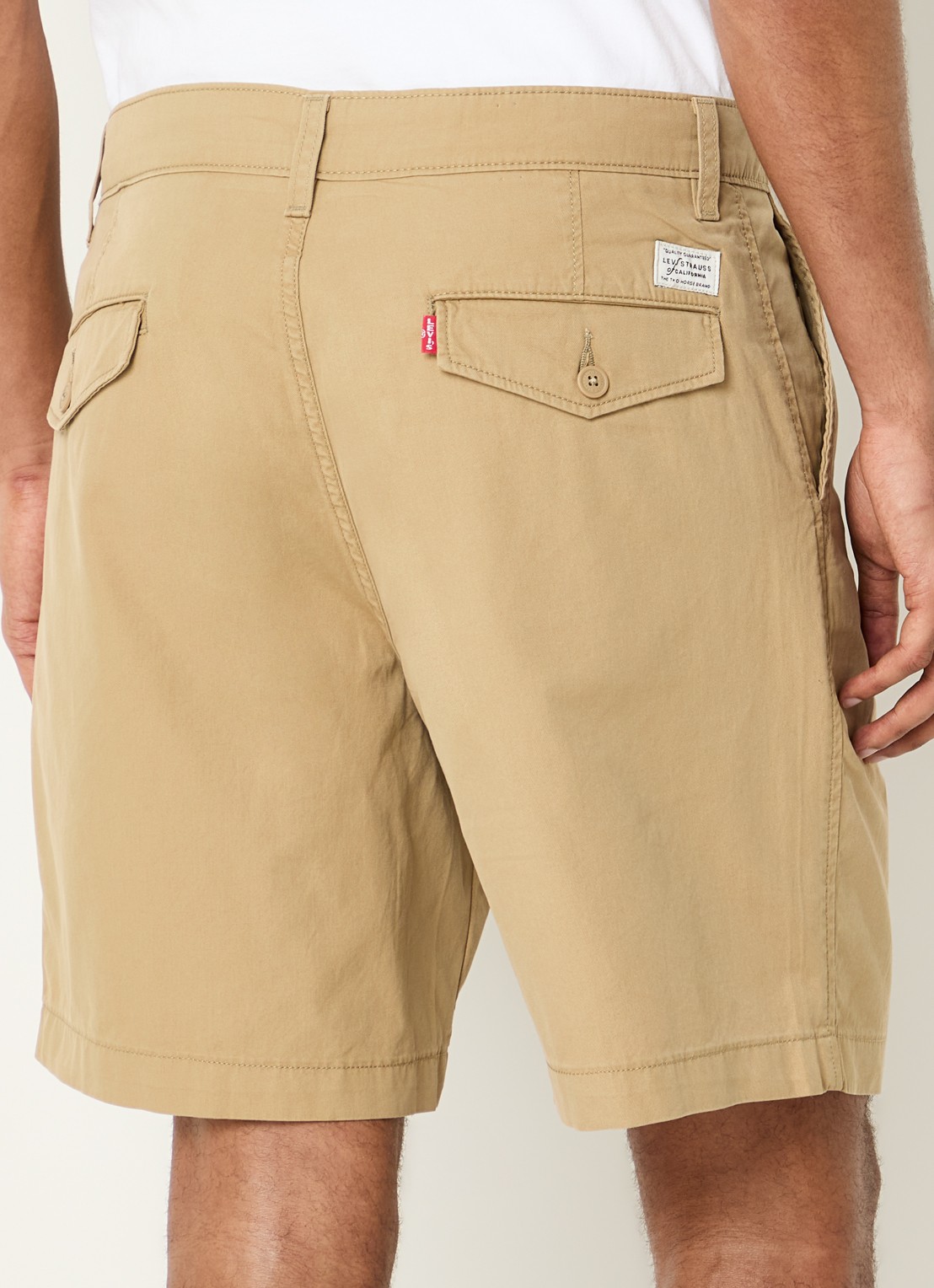 Levi's XX Authentic II straight fit korte chino met steekzakken - achterkant 4 camel