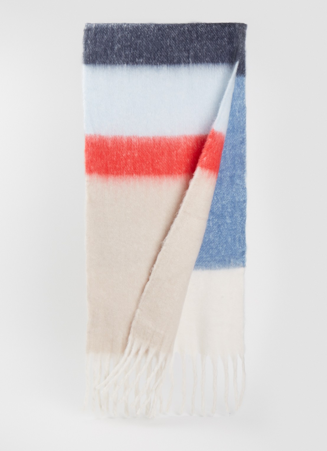 Levi's Zyla sjaal in wolblend 200 x 50 cm - detail lichtroze