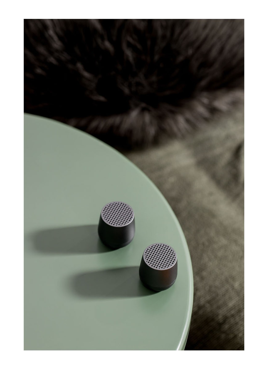 Lexon Mino+ bluetooth speaker - detail 7 antraciet