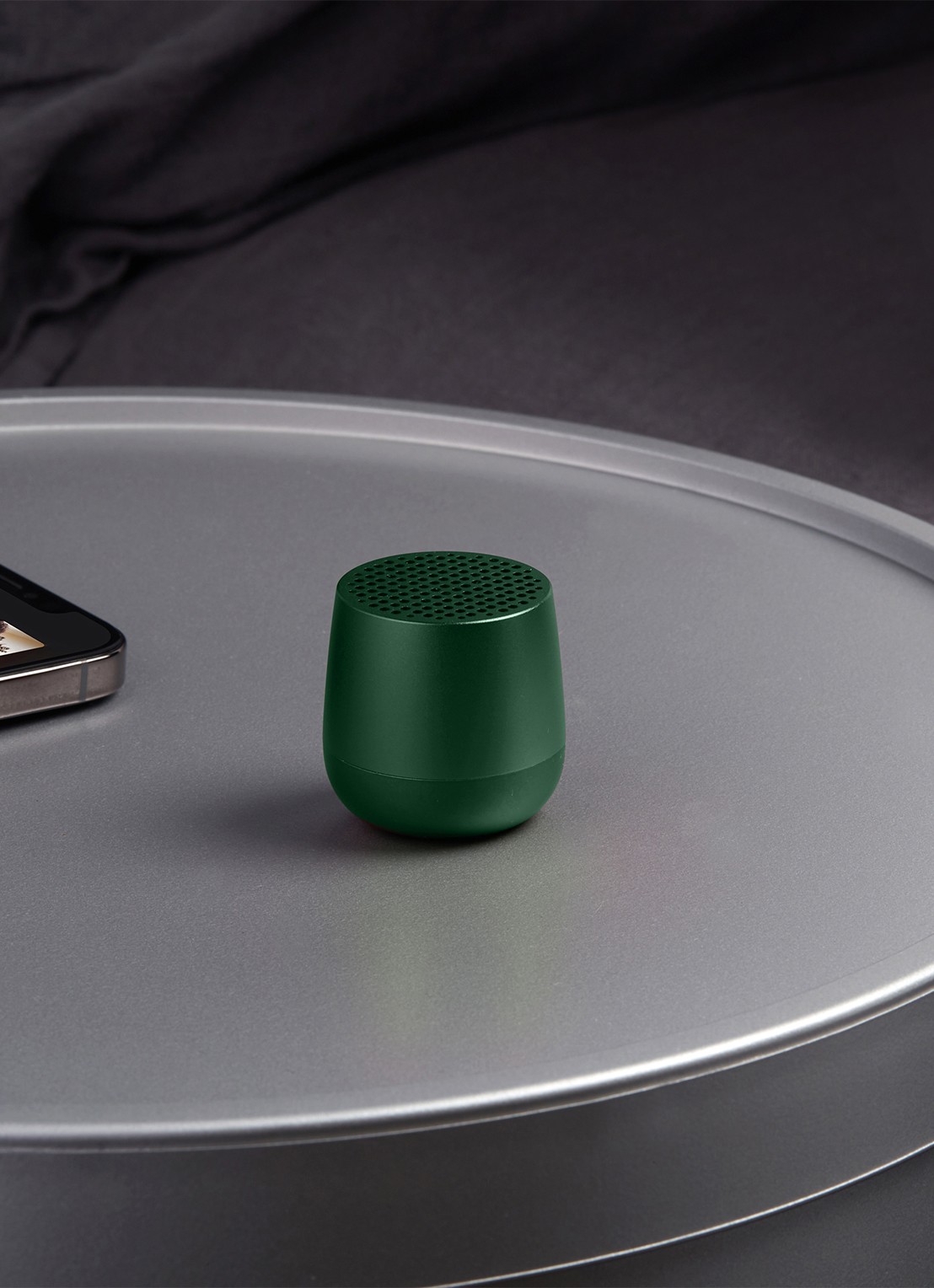 Lexon Mino+ draadloze bluetooth speaker - voorkant 2 groen