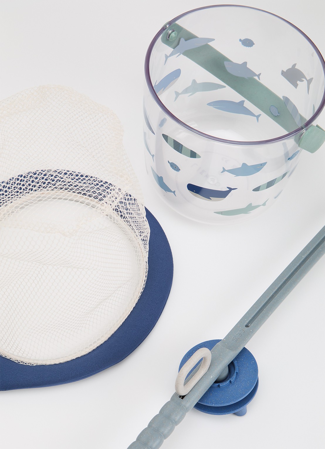 Liewood Cora Crab vishengel set  - detail 2 blauw