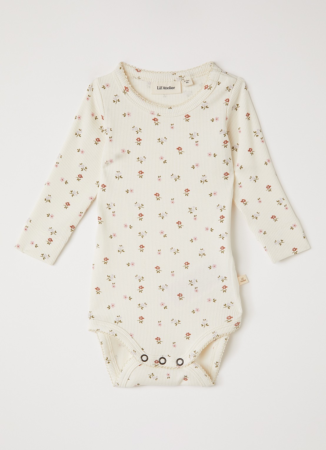 Lil 'Atelier NBFGago romper met bloemenprint - voorkant gebroken wit