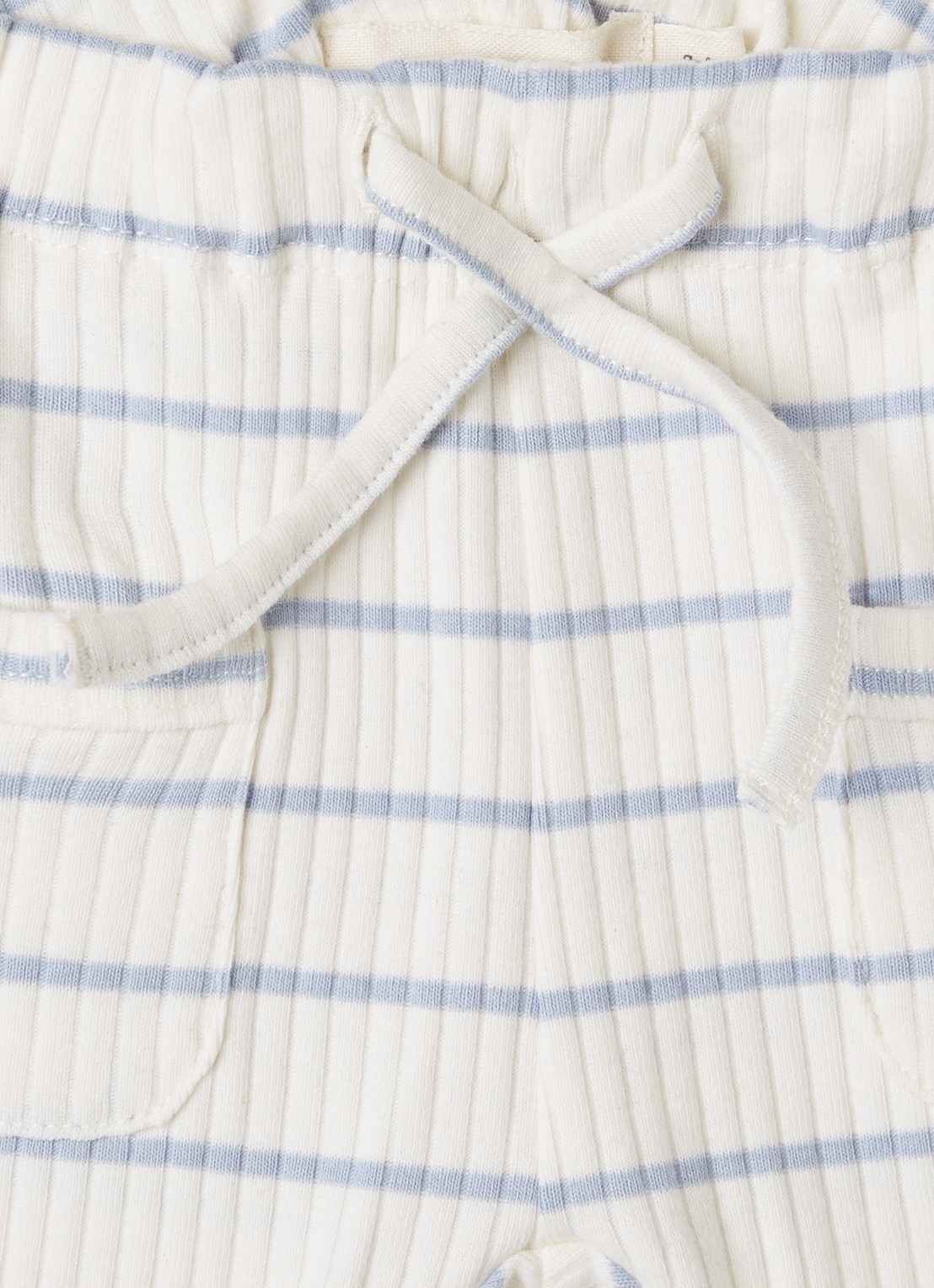 Lil 'Atelier NBMKail straight fit babybroek met streepprint - detail 3 gebroken wit