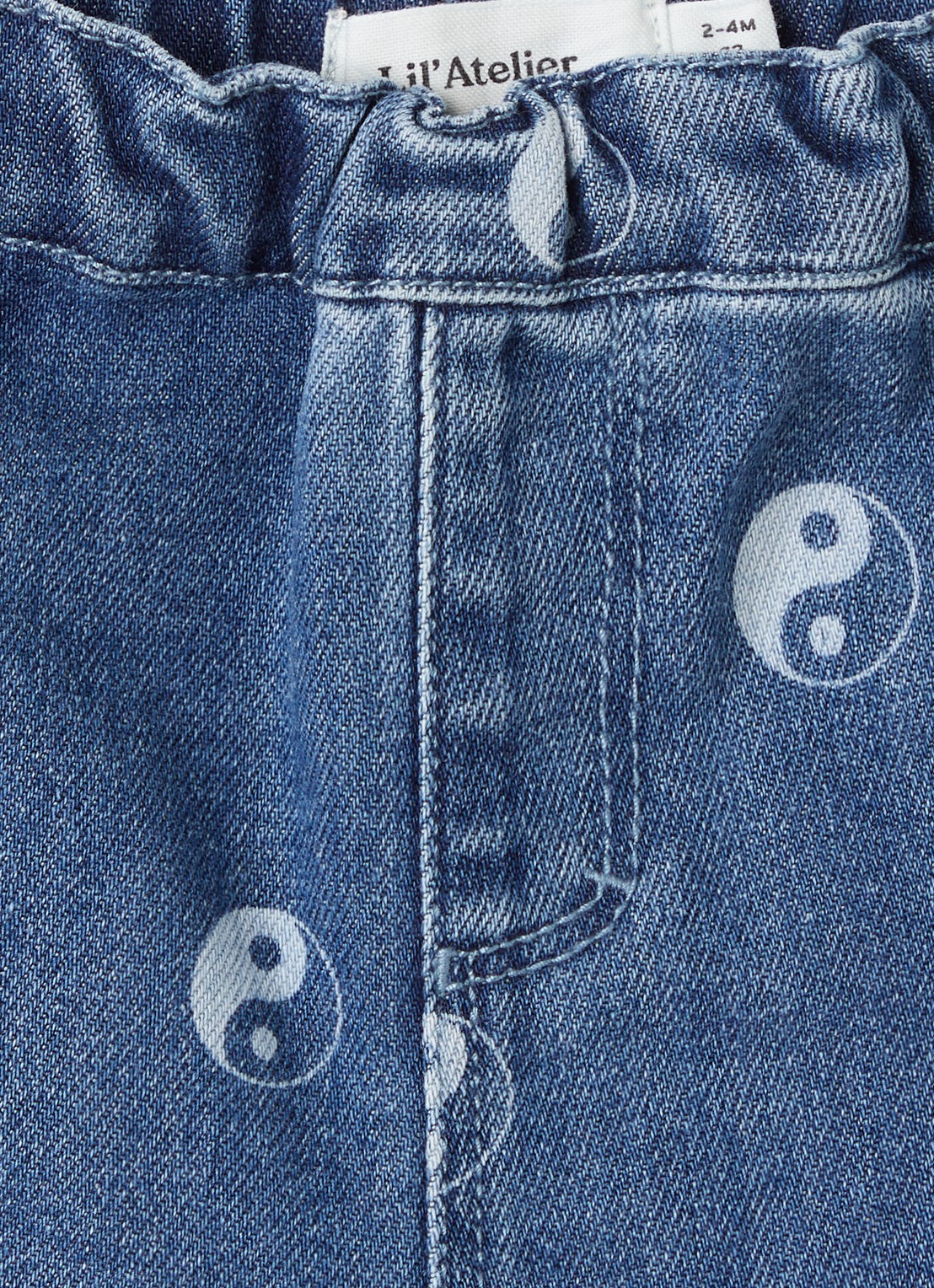 Lil 'Atelier NBMLivo loose fit jeans met print - detail indigo