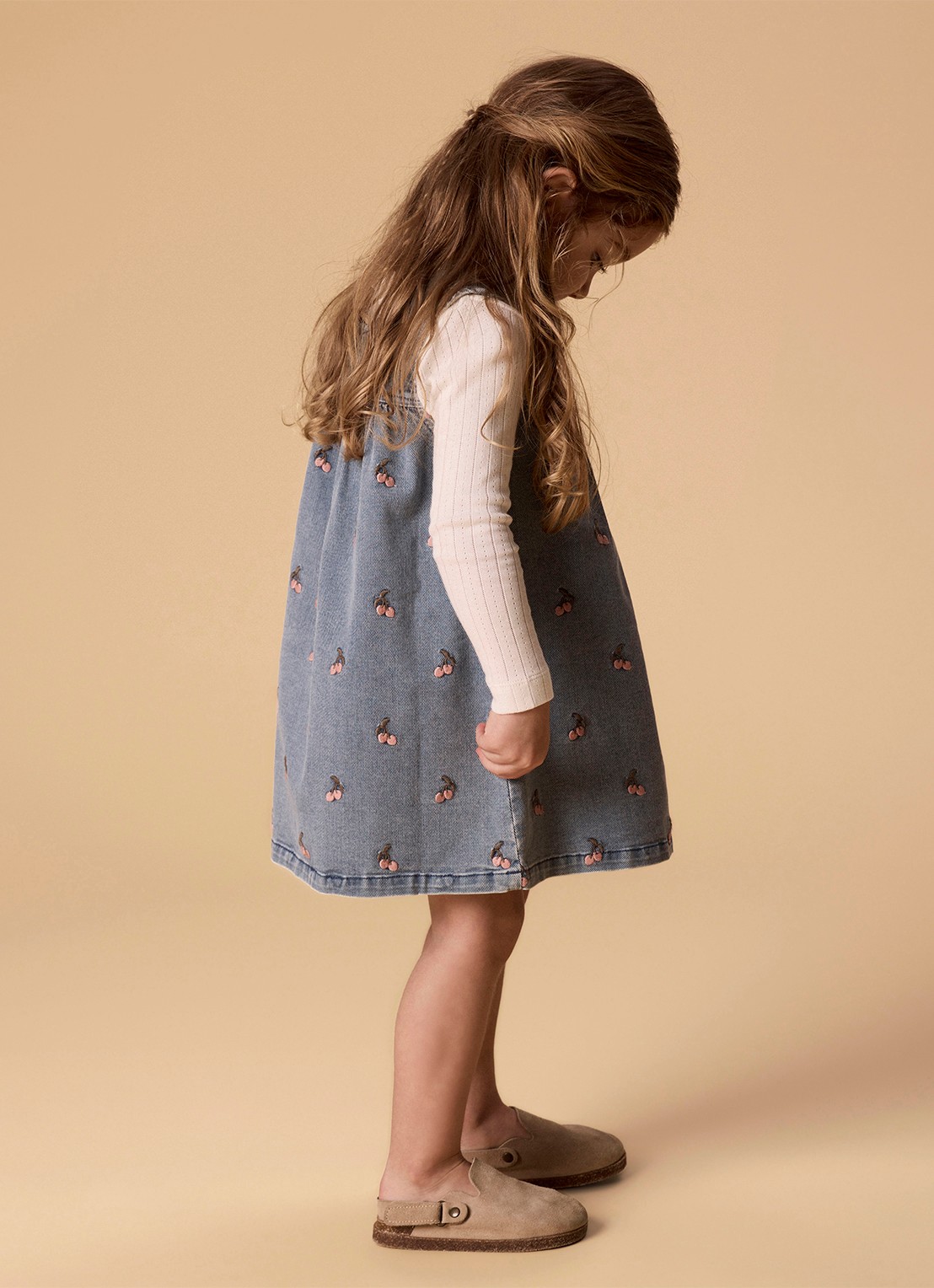 Lil 'Atelier NMFDeva denim jurk met borduring - voorkant 2 indigo