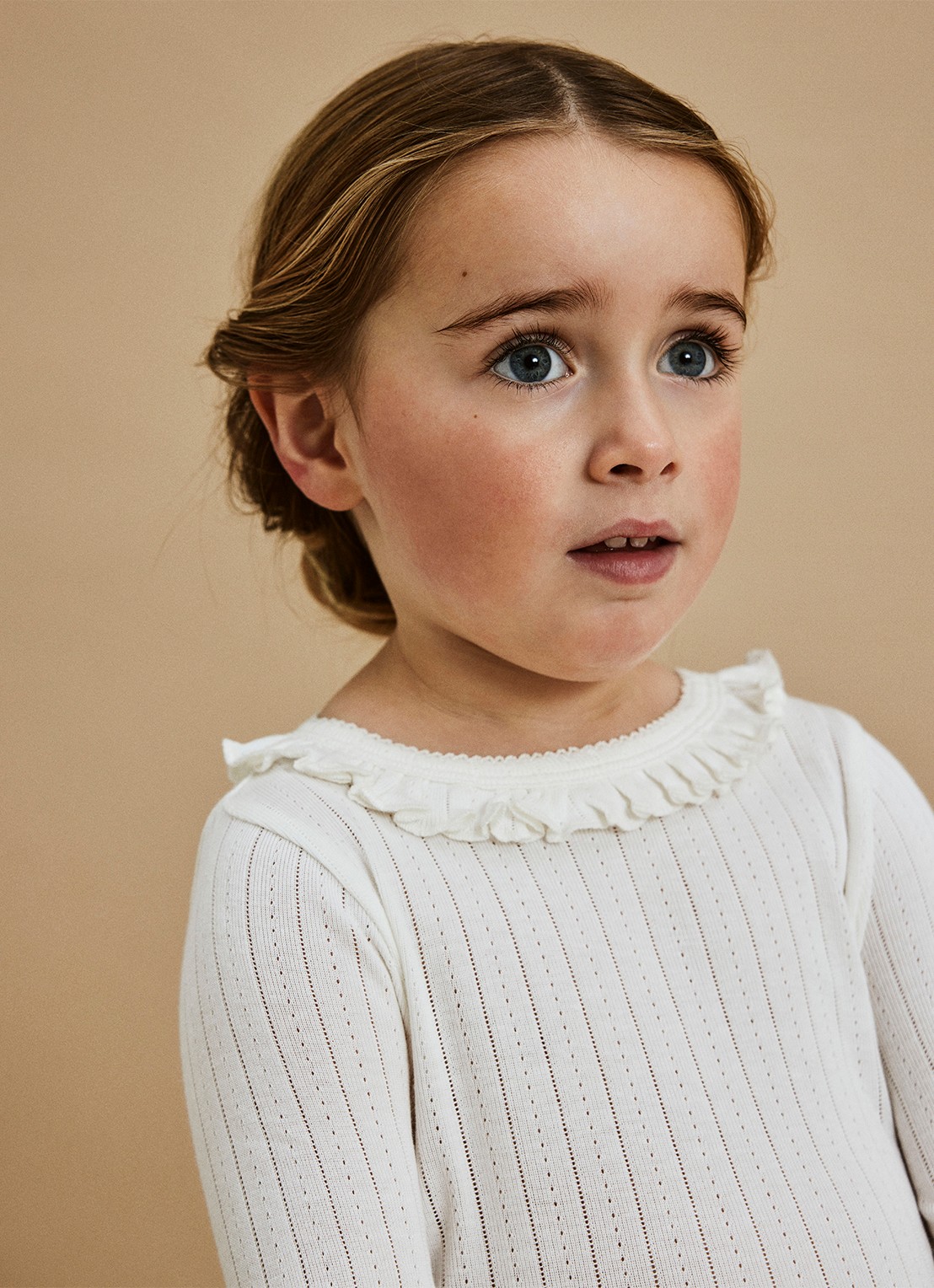 Lil 'Atelier NMFRachel top in  katoenblend - voorkant 3 gebroken wit