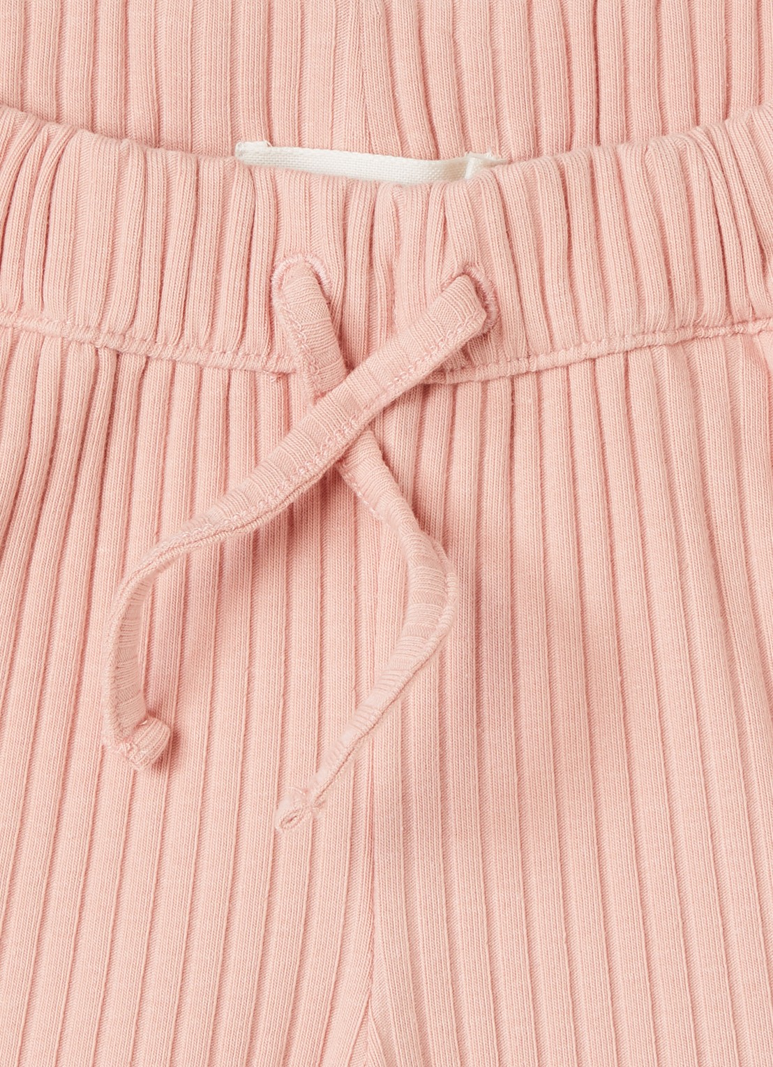 Lil 'Atelier NMFSaseline straight fit korte broek met ribstructuur - detail roze