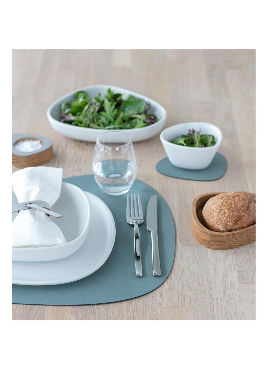 LIND DNA Giftset Curve L placemat en onderzetter van  leer set van 8 - detail 4 groen