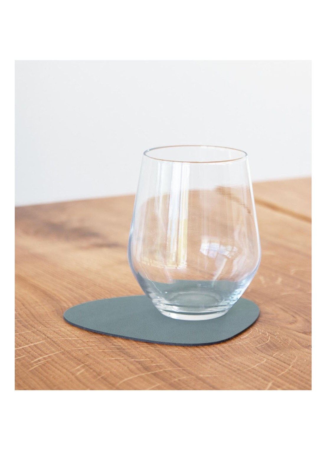 LIND DNA Glass Mat Curve onderzetter van leer - voorkant 2 groen