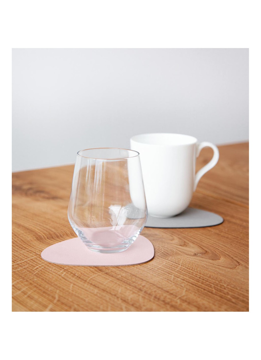 LIND DNA Glass Mat Double Curve onderzetter van leer - voorkant 2 roze