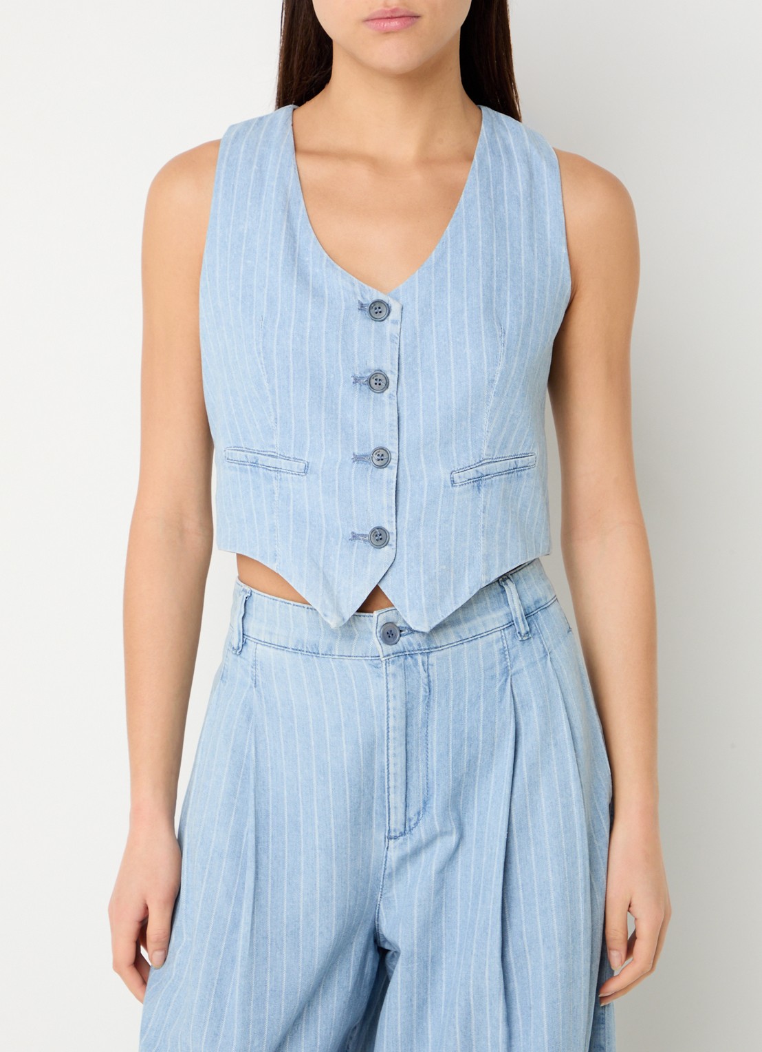 Liu Jo Cropped gilet met krijtstreep en V-hals  - detail 4 indigo