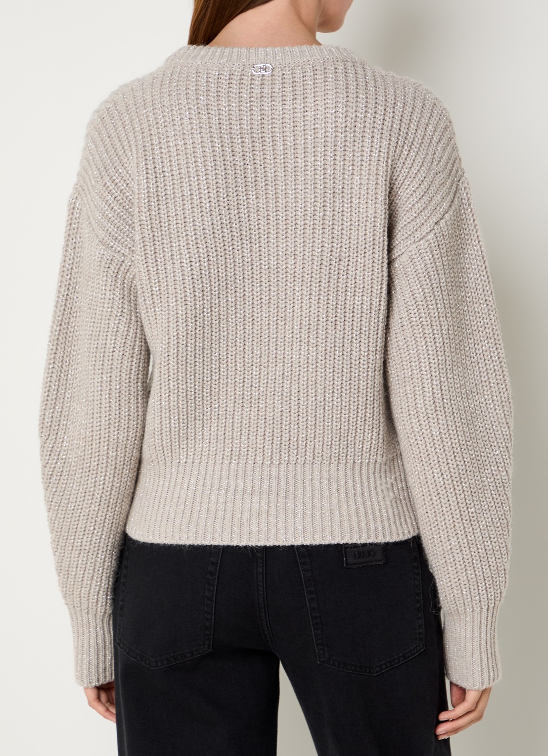 Liu Jo Grofgebreide trui in alpaca wolblend met lurex - achterkant beige