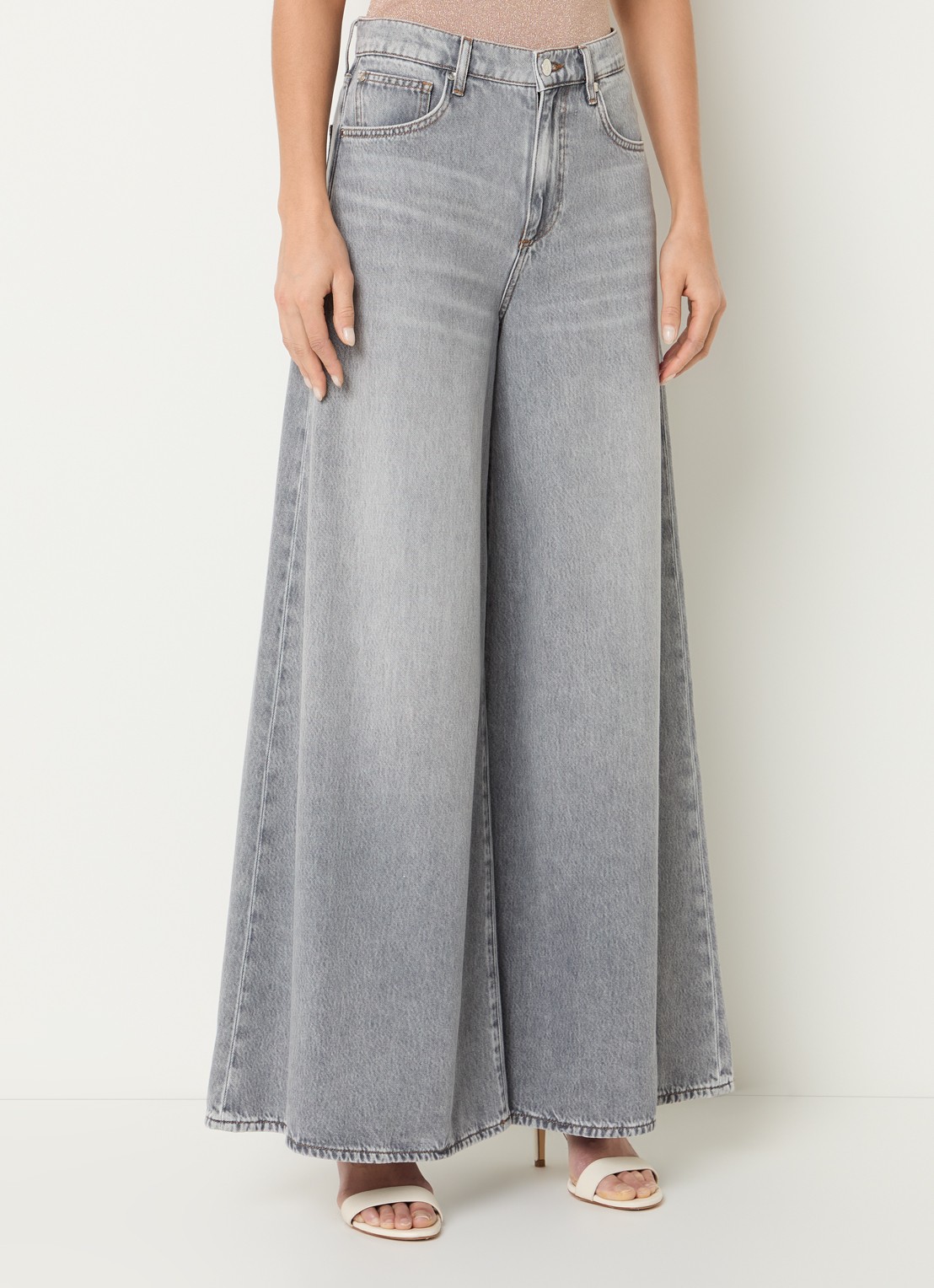 Liu Jo High waist wide leg jeans met gekleurde wassing - detail 2 lichtgrijs