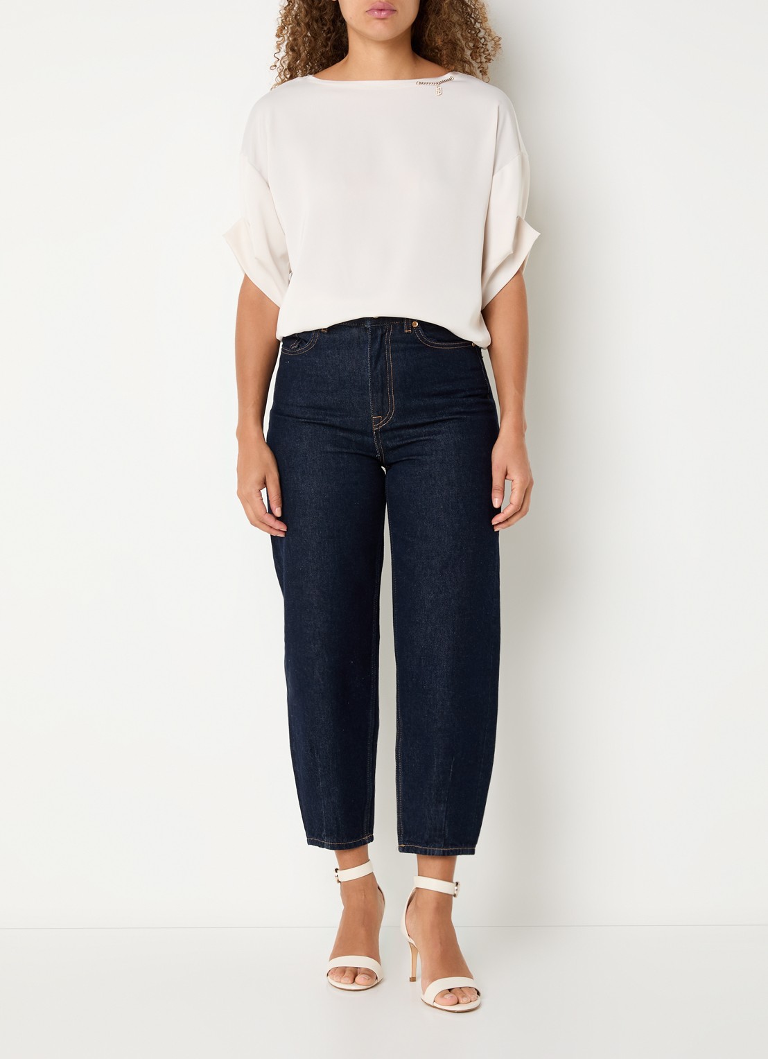 Liu Jo T-shirt met strass - voorkant 4 creme