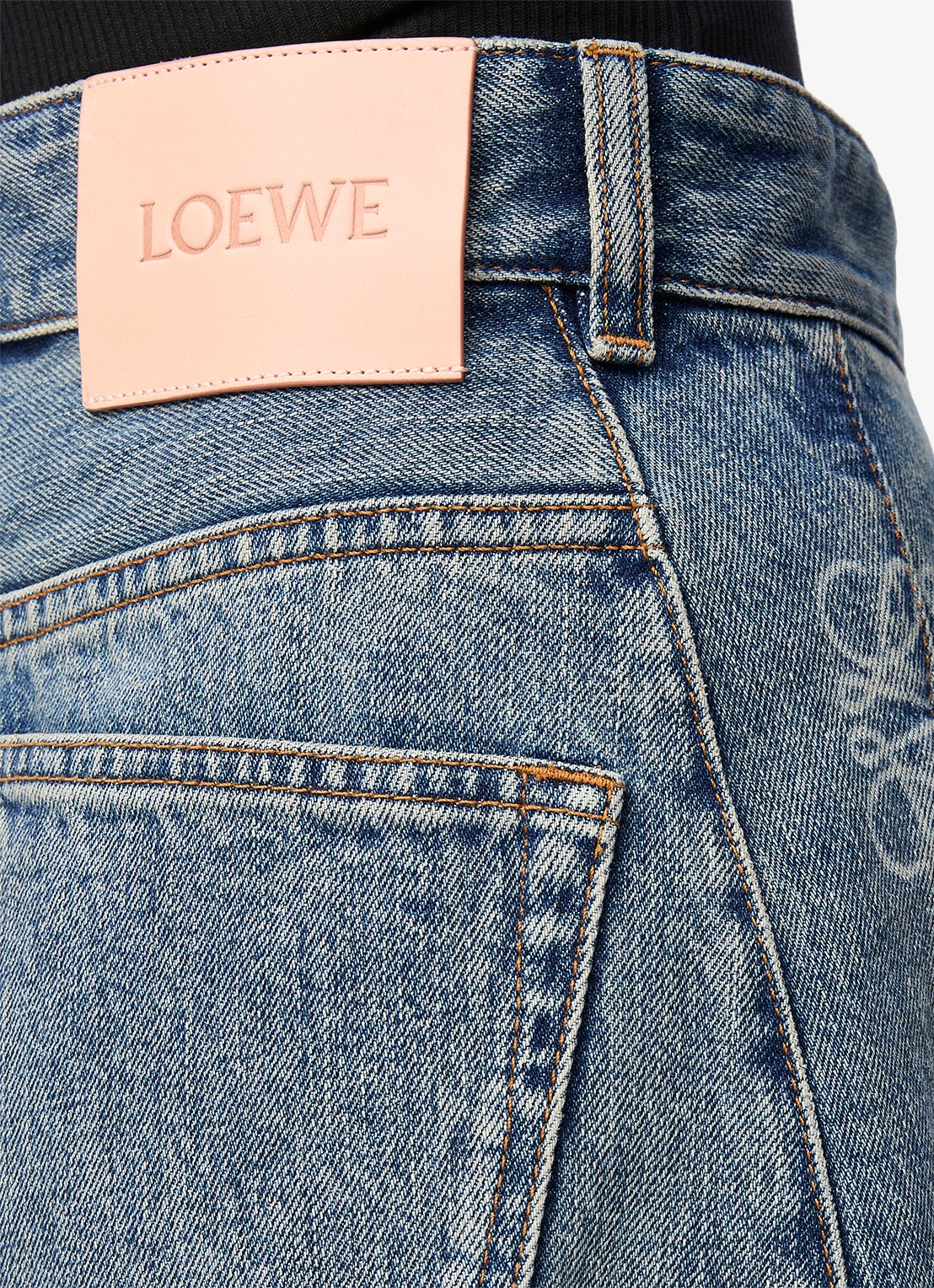 LOEWE Anagram high waist loose fit jeans met medium wassing - detail 2 indigo