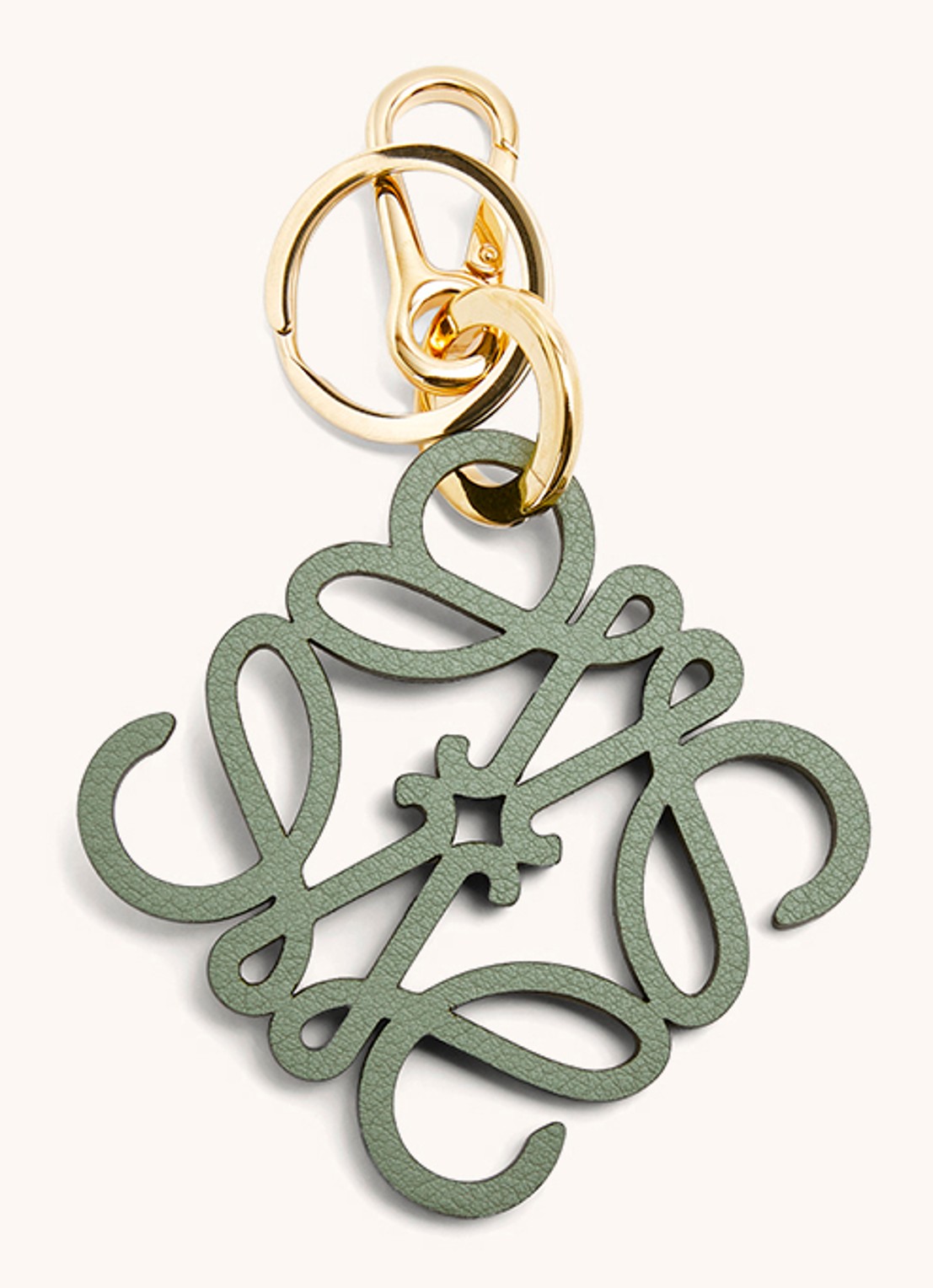 LOEWE Anagram sleutelhanger van kalfsleer - voorkant lindegroen