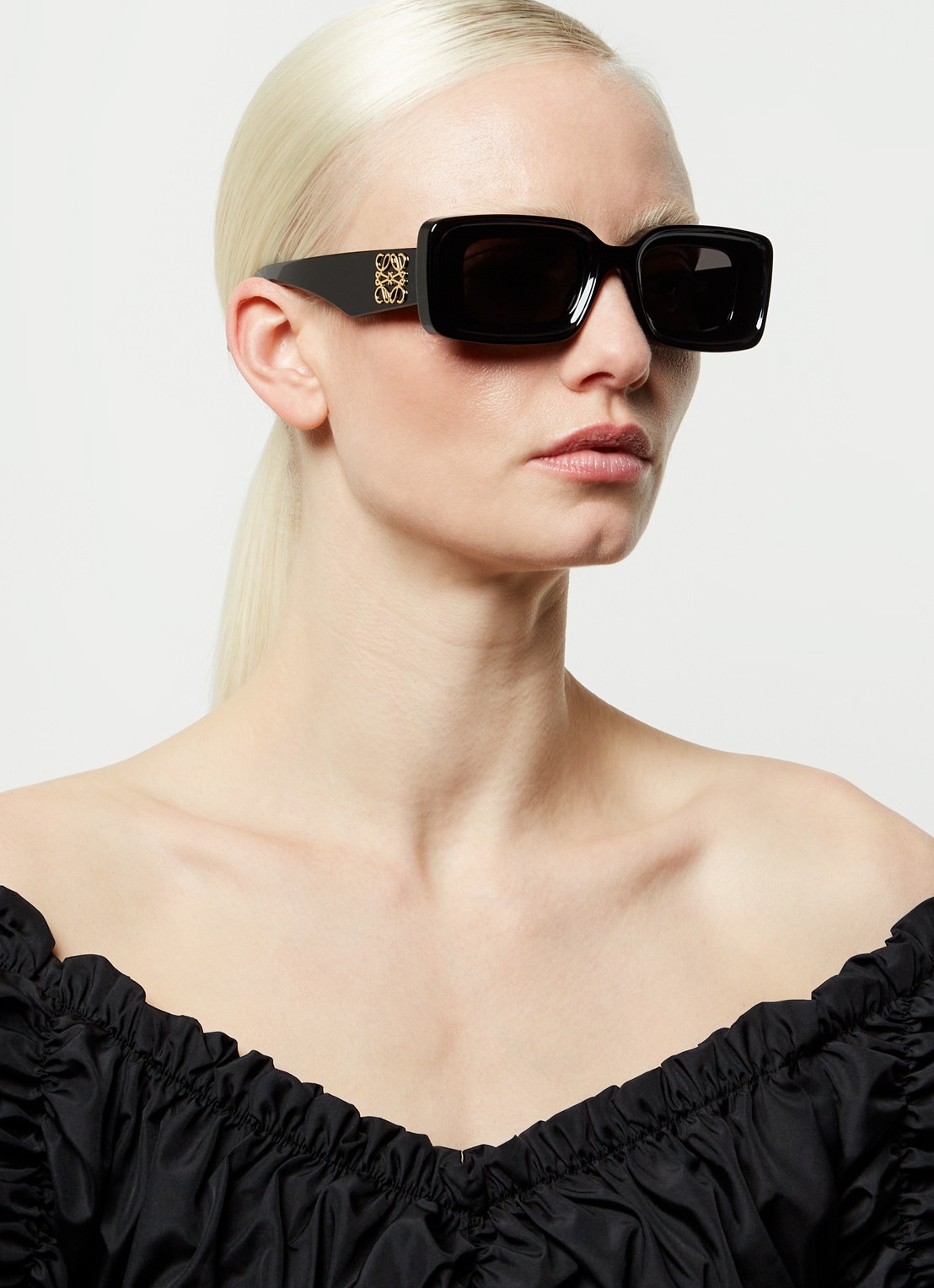 LOEWE Anagram zonnebril LW40101I - voorkant 5 zwart