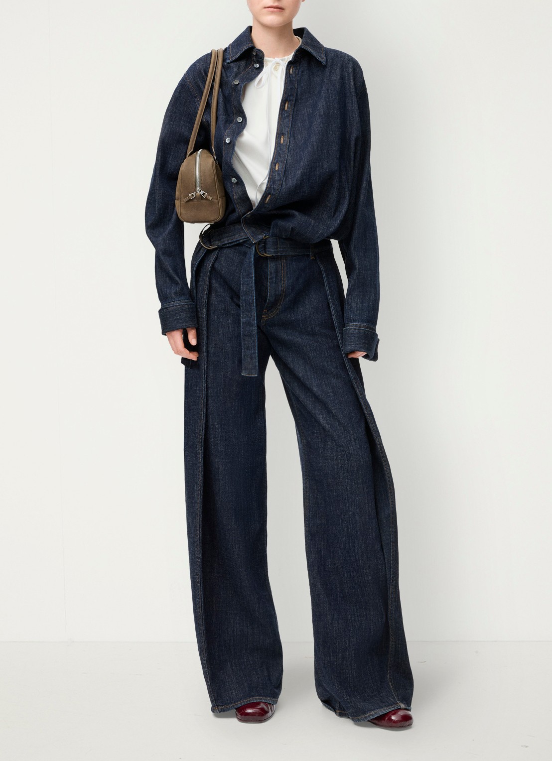 LOEWE Blouse van denim met ceintuur - voorkant 2 indigo