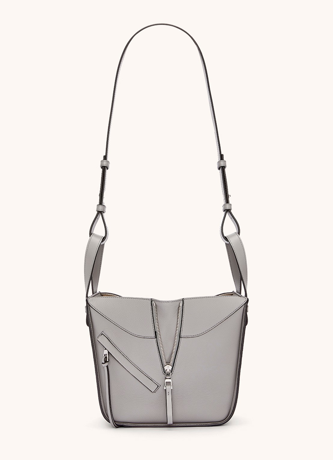 LOEWE Compact Hammock handtas van kalfsleer - detail 6 lichtgrijs
