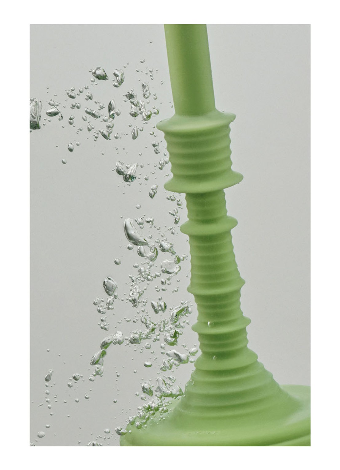 LOEWE Cucumber Wax Candle - geurkaars kandelaar 330 gram - detail 6 undefined
