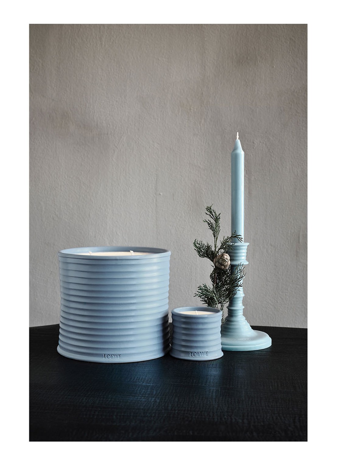 LOEWE Cypress Balls Wax Candle - geurkaars kandelaar 330 gram - detail 7 undefined