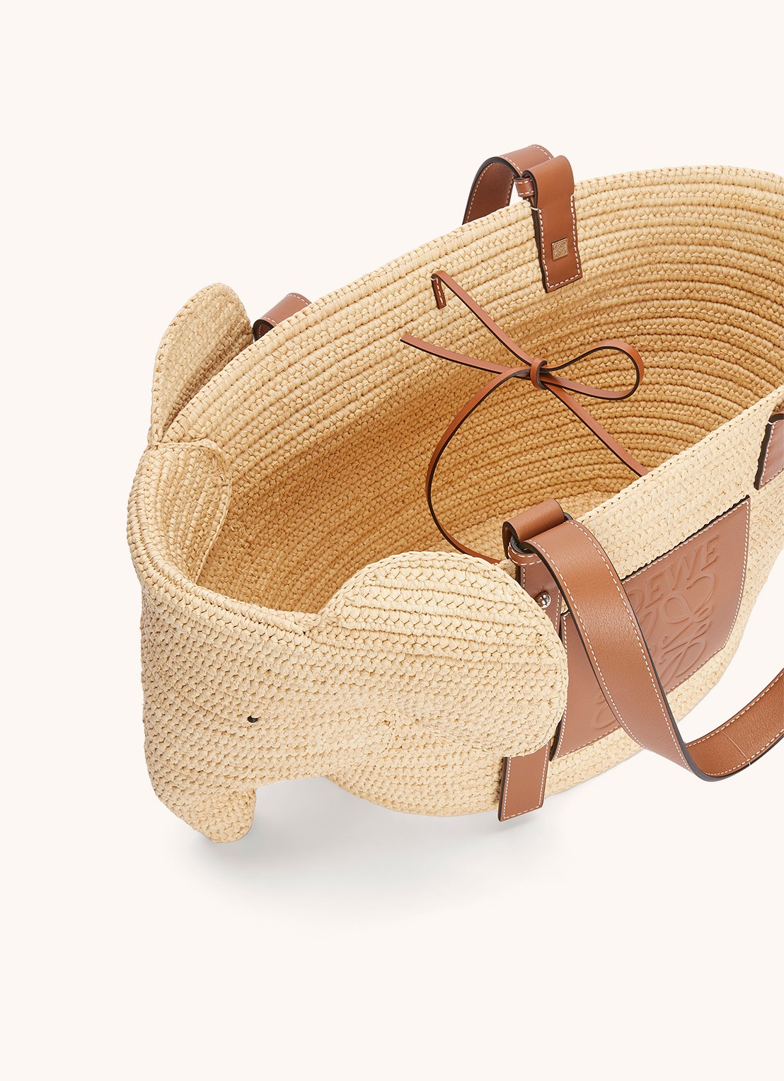 LOEWE Elephant handtas van raffia met kalfsleren details - detail 4 roestbruin