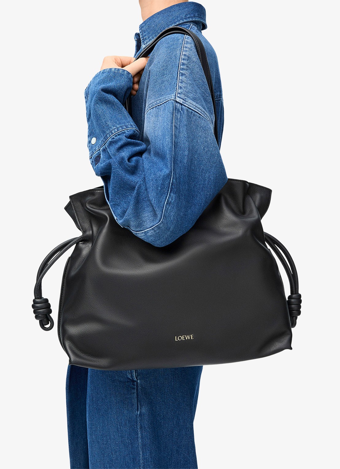 LOEWE Flamenco Large clutch van kalfsleer - voorkant 2 zwart