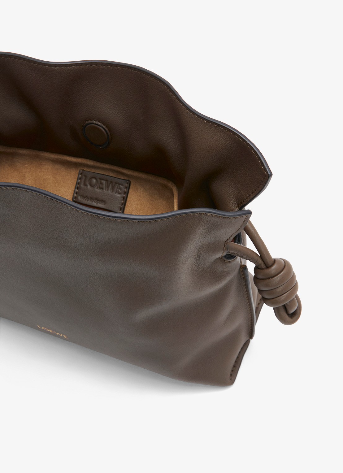 LOEWE Flamenco Mini clutch van kalfsleer - detail 3 donkerbruin