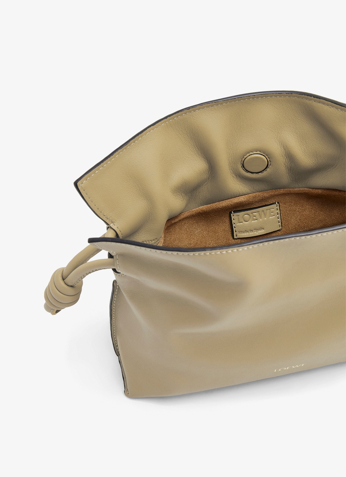 LOEWE Flamenco Mini clutch van kalfsleer - detail 5 lichtgrijs