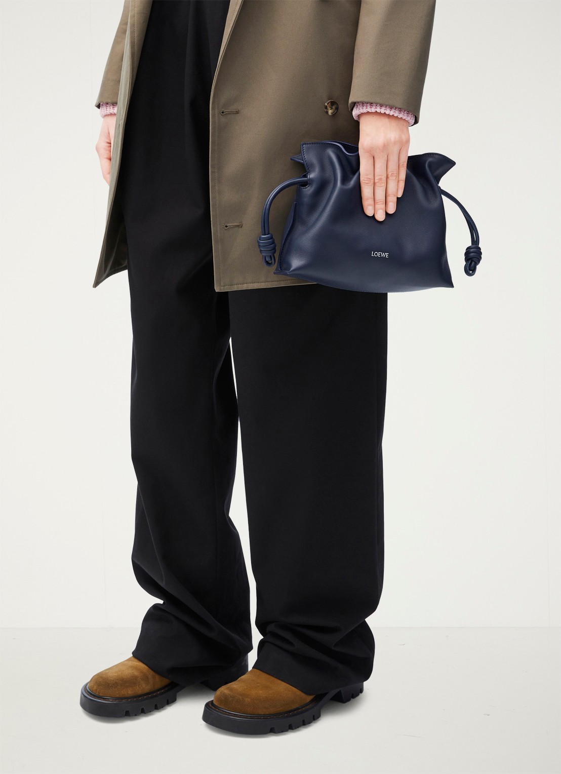 LOEWE Flamenco Mini clutch van kalfsleer - voorkant 8 donkerblauw