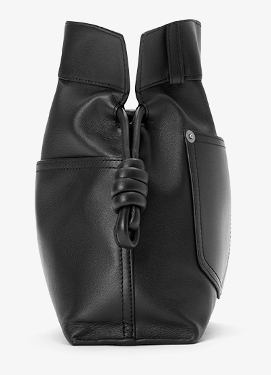 LOEWE Flamenco Panta M clutch van kalfsleer - detail 2 zwart