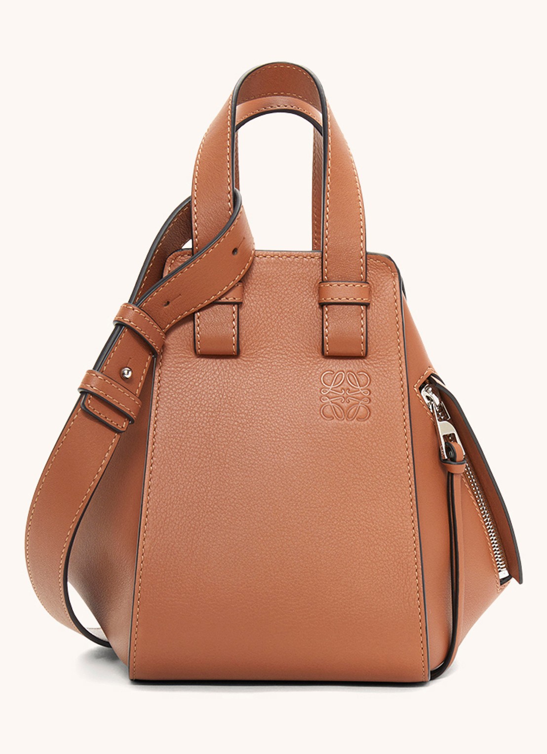 LOEWE Hammock handtas van kalfsleer - voorkant camel