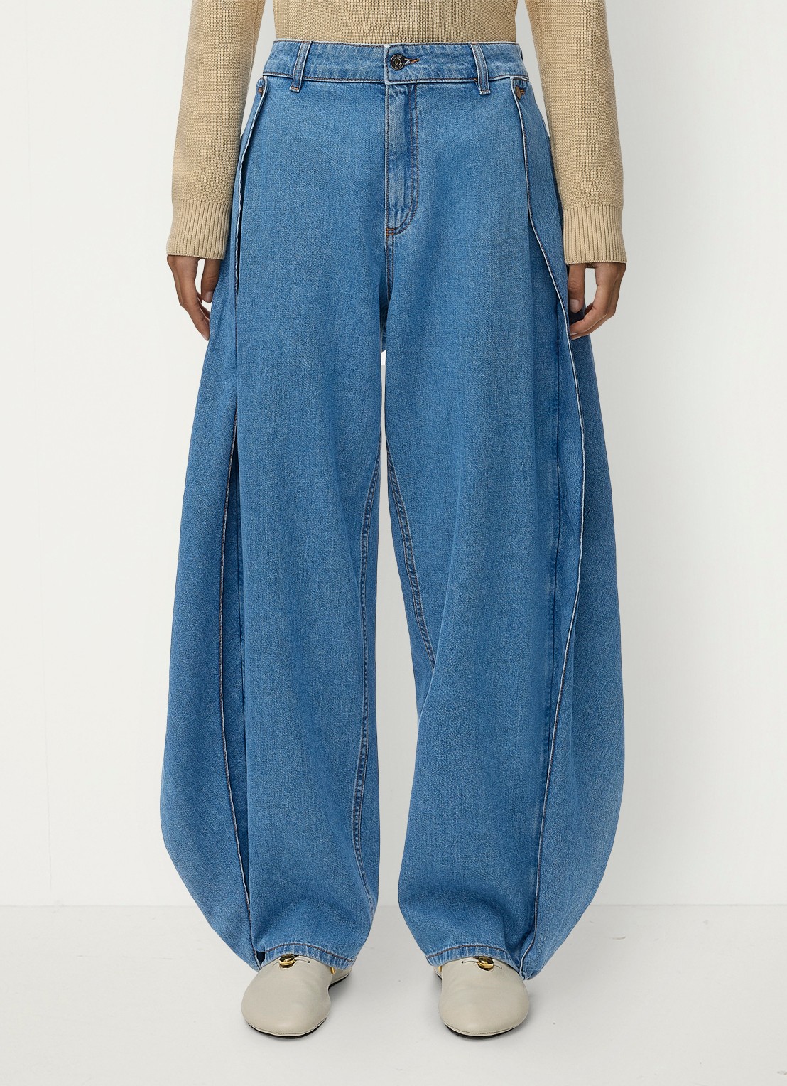 LOEWE High waist balloon fit jeans met medium wassing - detail 2 indigo