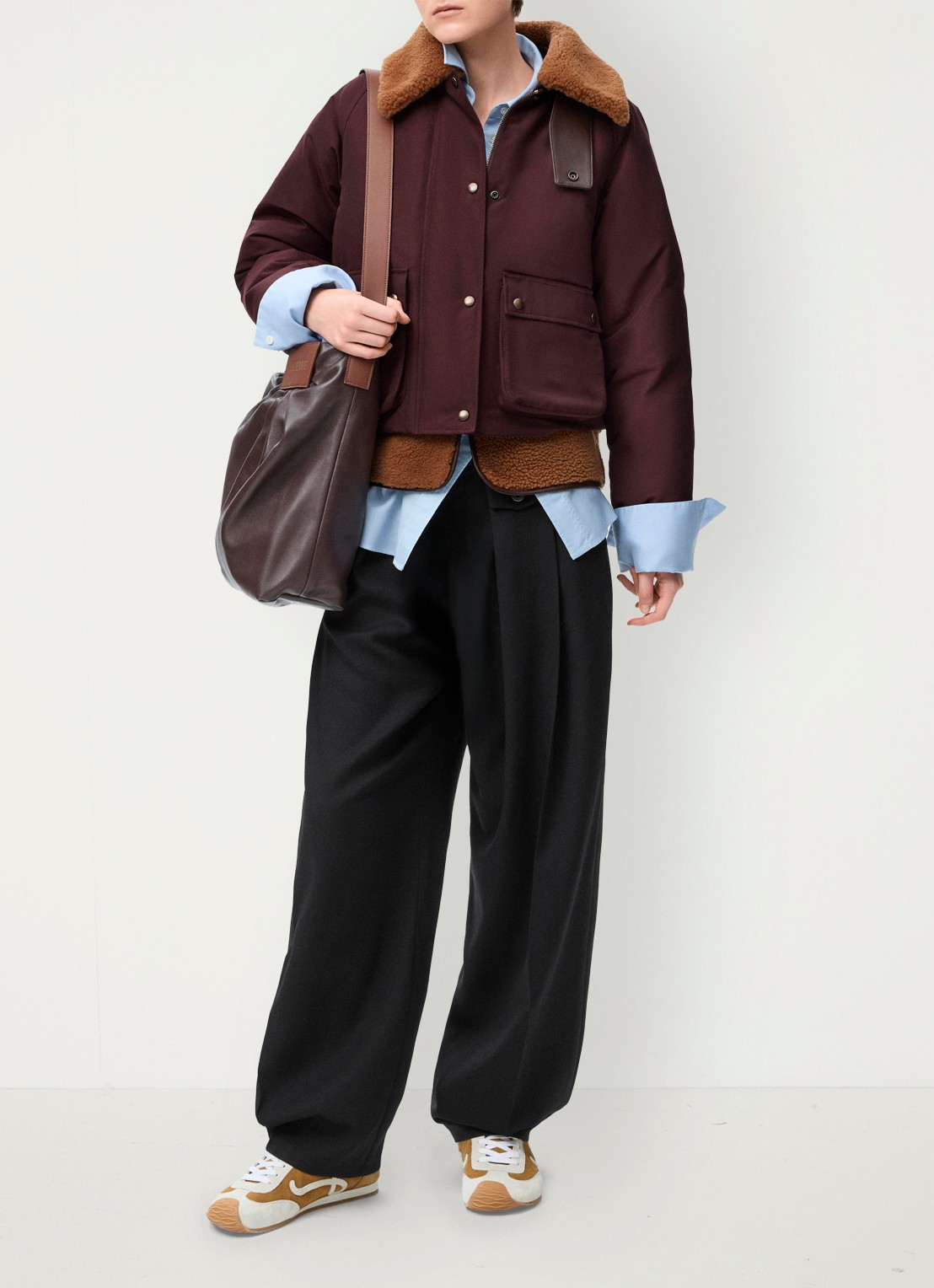 LOEWE High waist loose fit pantalon van wol met ceintuur - voorkant 3 zwart