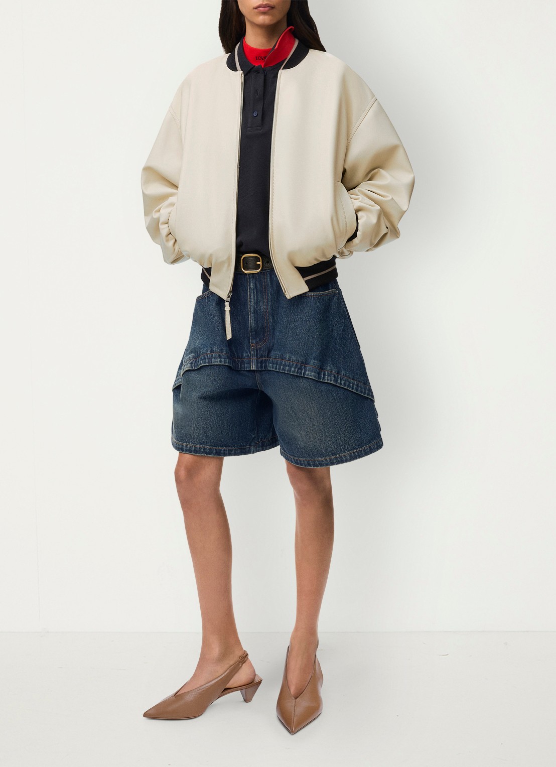 LOEWE High waist wide fit korte broek van denim met donkere wassing - voorkant 5 donkerblauw